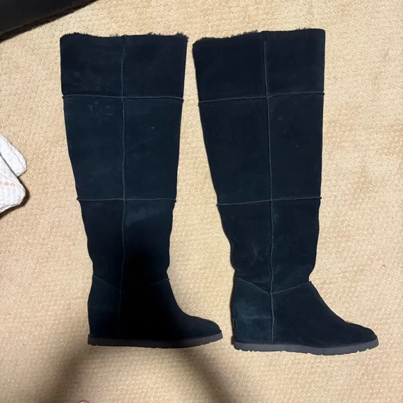 UGG Black Over the Knee Boots - Picture 4 of 4
